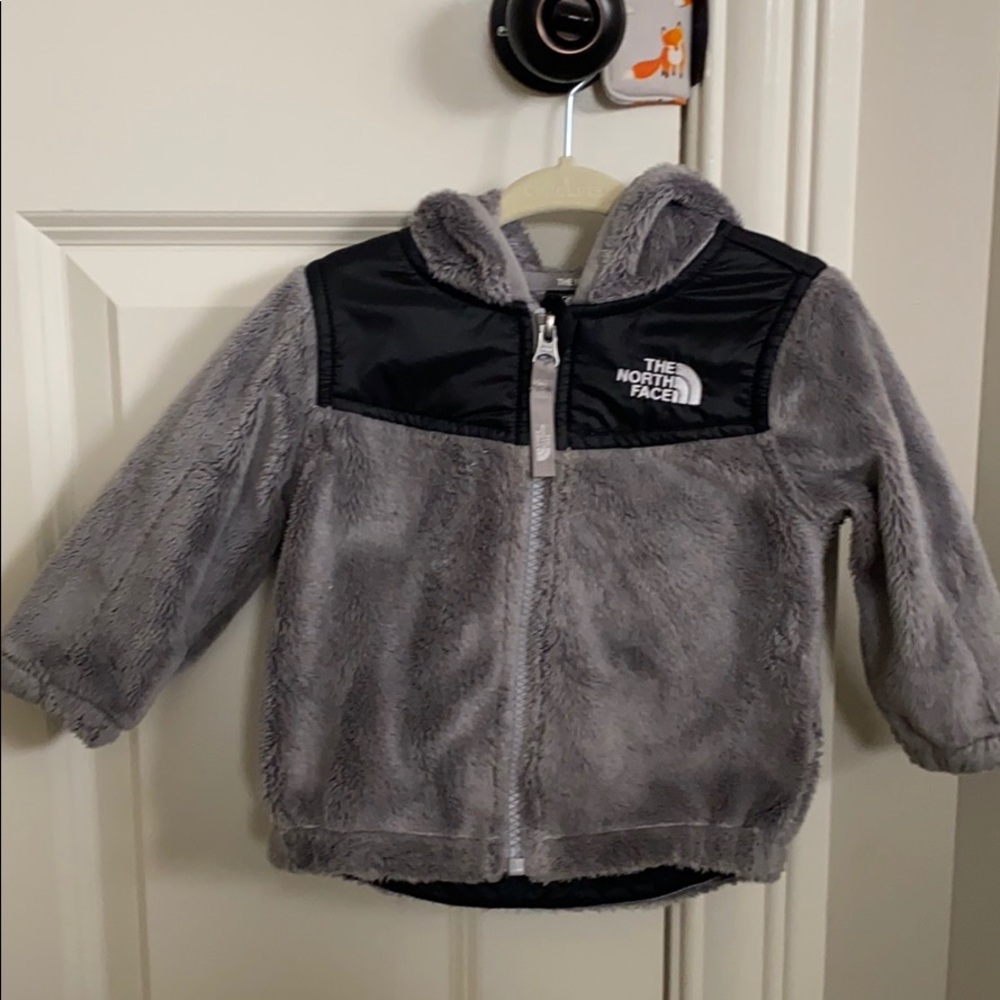 North Face baby boy 6-12 months